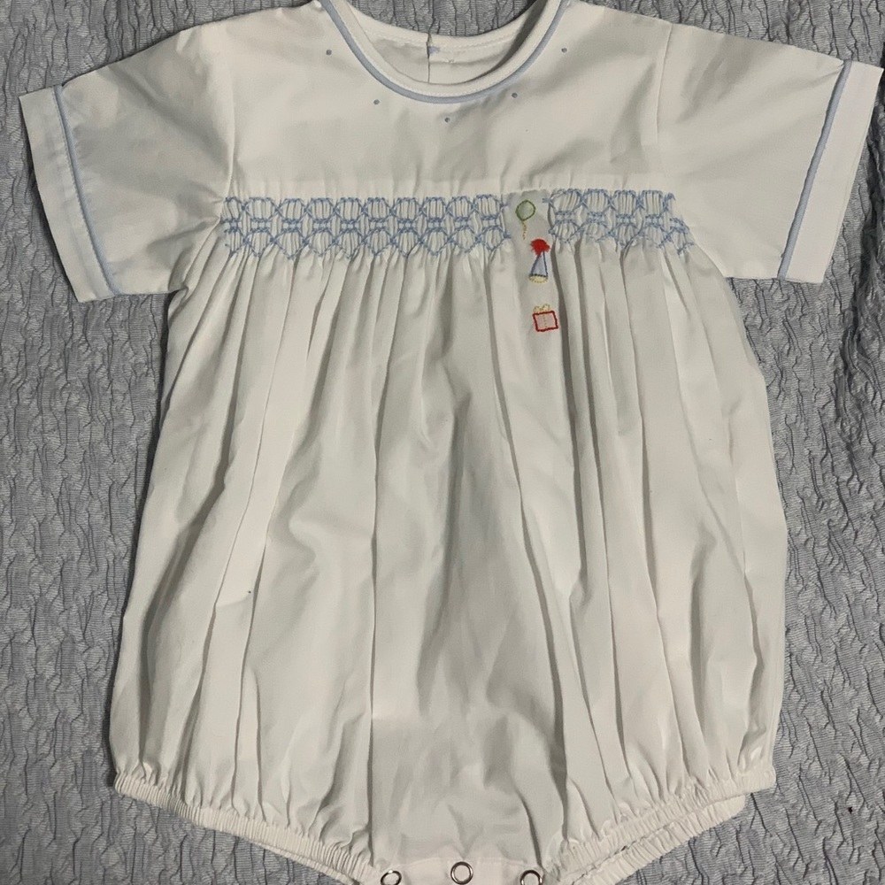 Lullaby Set 18M Birthday Embroidered Bubble NWOT